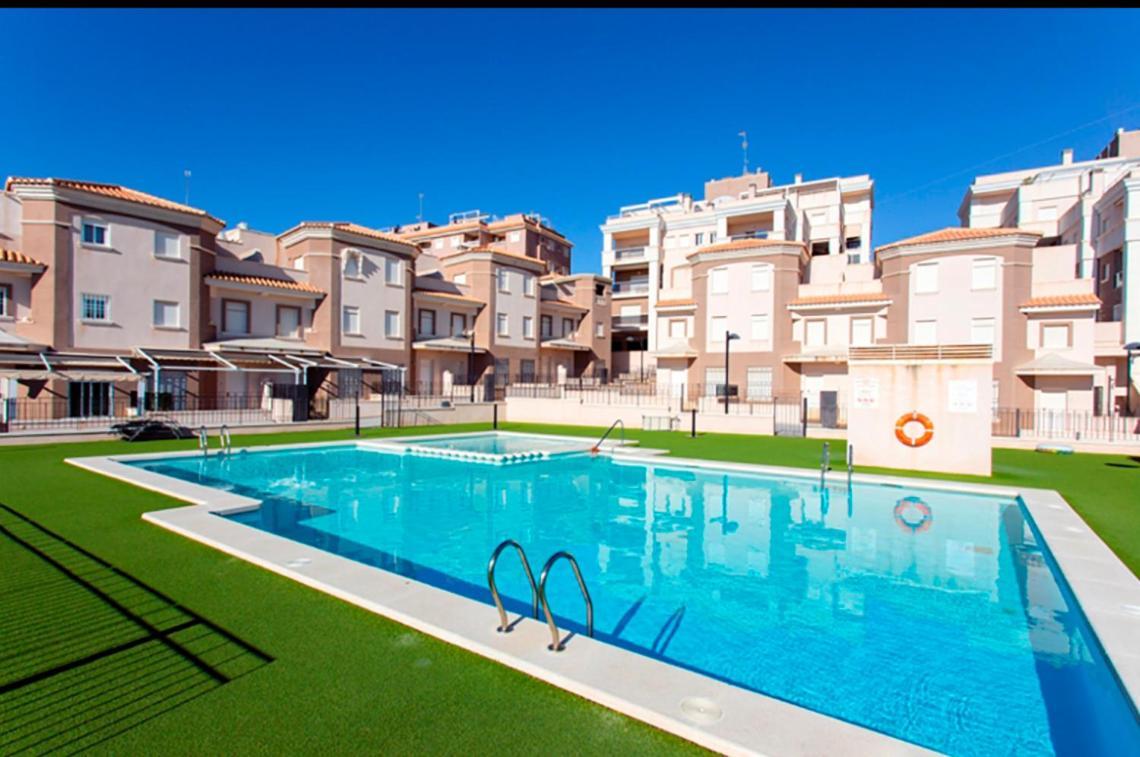 Villa Adosado Obra Nueva Residencial De Lujo Santa Pola Exterior foto